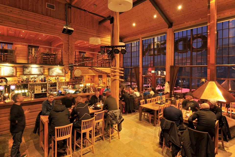 The lodge outlet restaurant